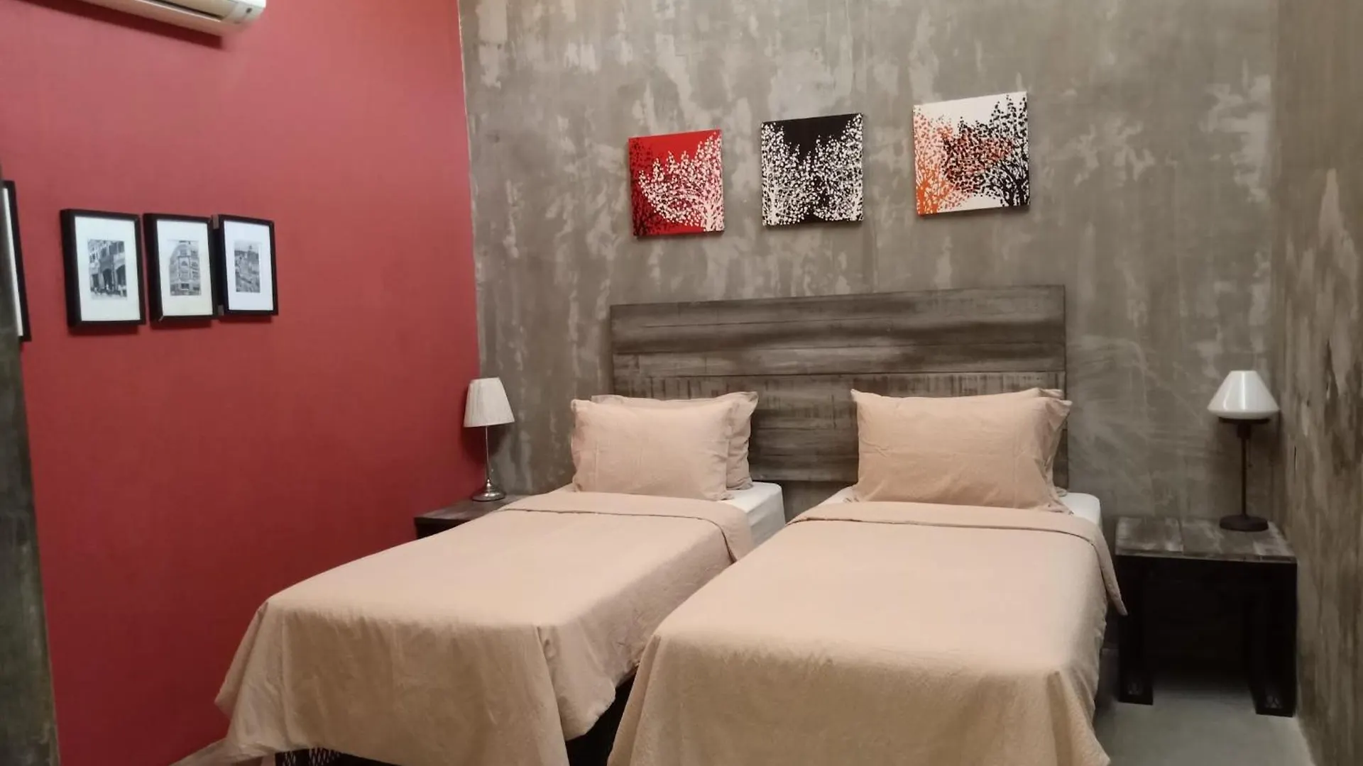 The Owl Homestay Kuala Lumpur Malesia